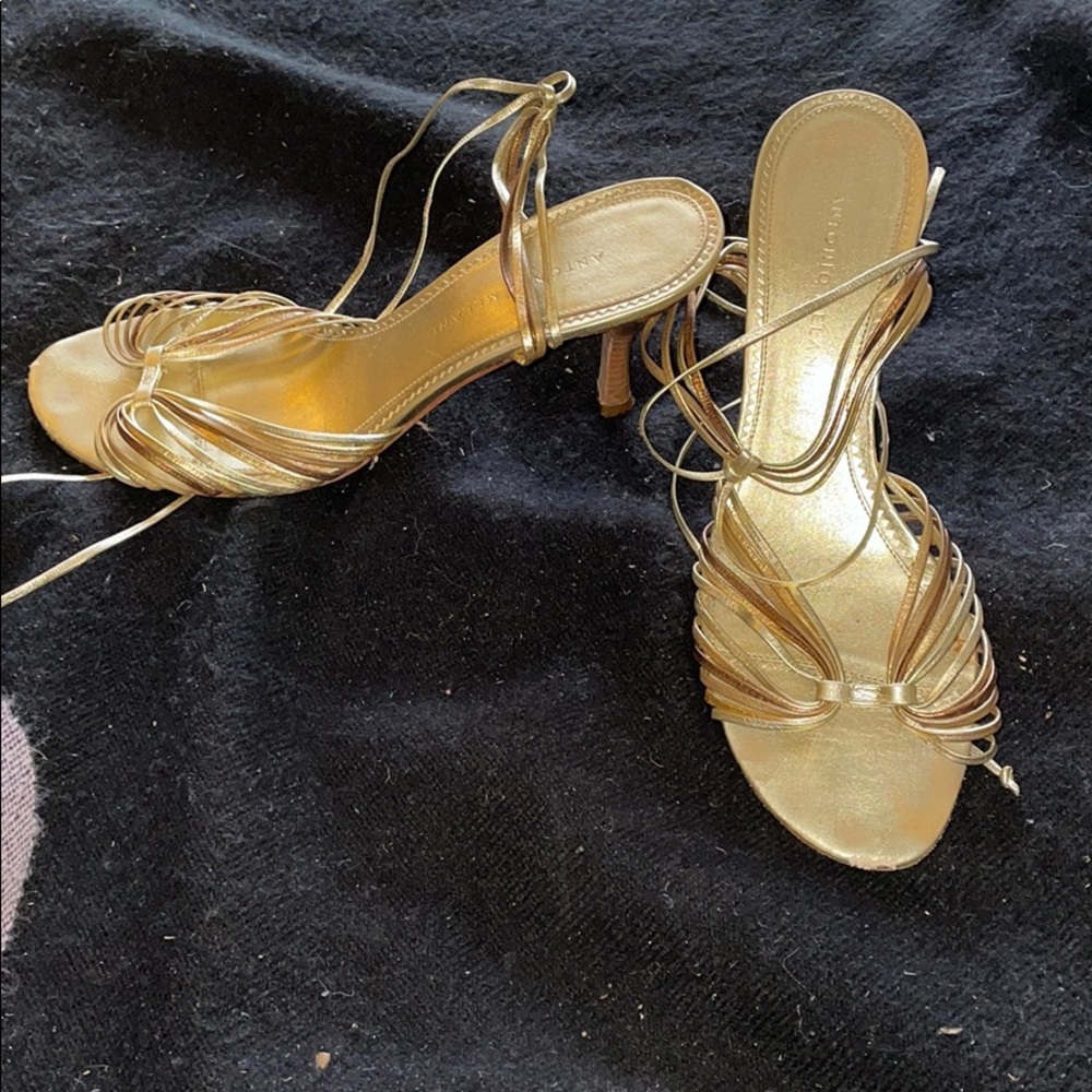 Vintage Antonio Melani Gold lace up high heels 9